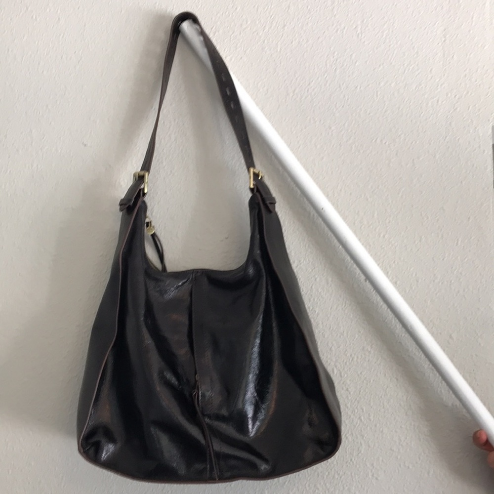 BLACK HOBO LEATHER SHOULDER BAG